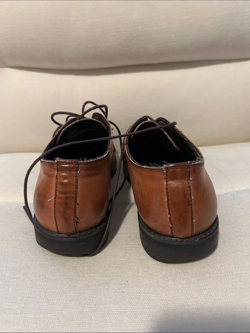 Steve Madden Tan Leather Lace-Up Oxfords